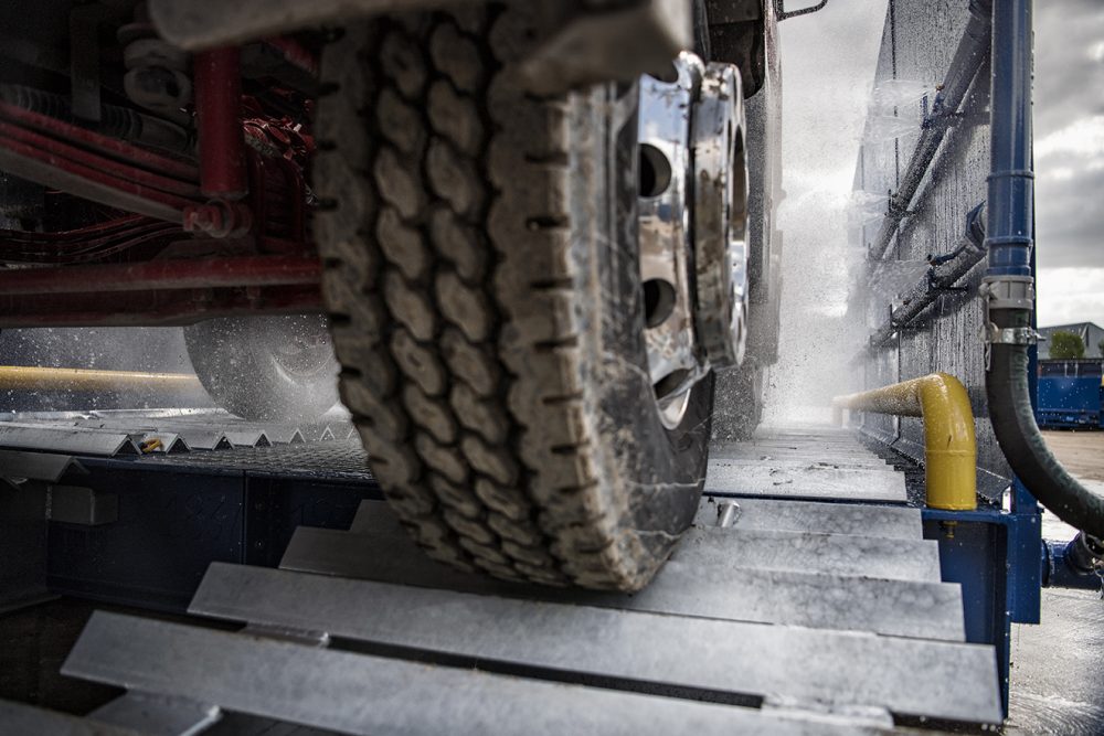 Ensuring one of London’s busiest footpaths is clean and safe with a wheel wash